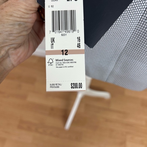 NWT. Women’s Two-Piece Tailored Jacket & Pants Set in Navy &White Size 12 - Picture 5 of 6